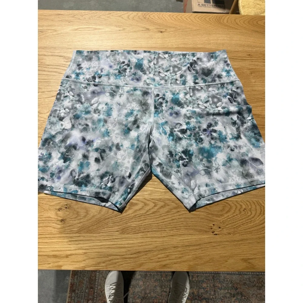 Lululemon Athletica Align High-Rise Short 8